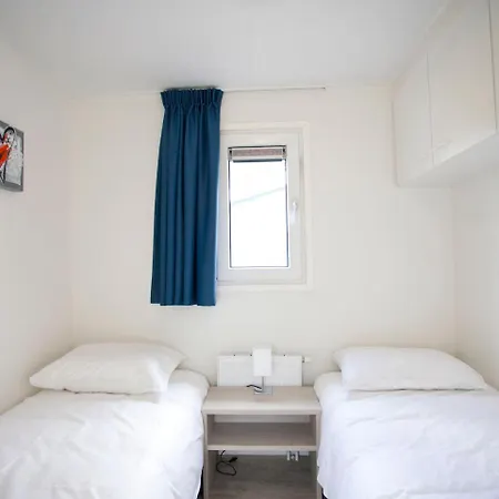 Feriehus Holiday Home Droompark Molengroet.4 *